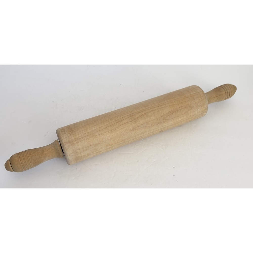 Vintage Munising Wooden Rolling Pin USA Primitive Farmhouse Maple Baking